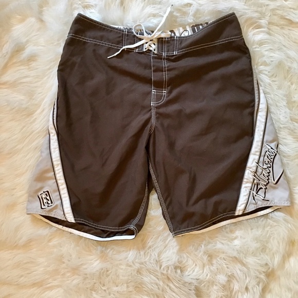 Lot of 4 Pair of Men’s Shorts-ALL LARGE - Picture 2 of 6